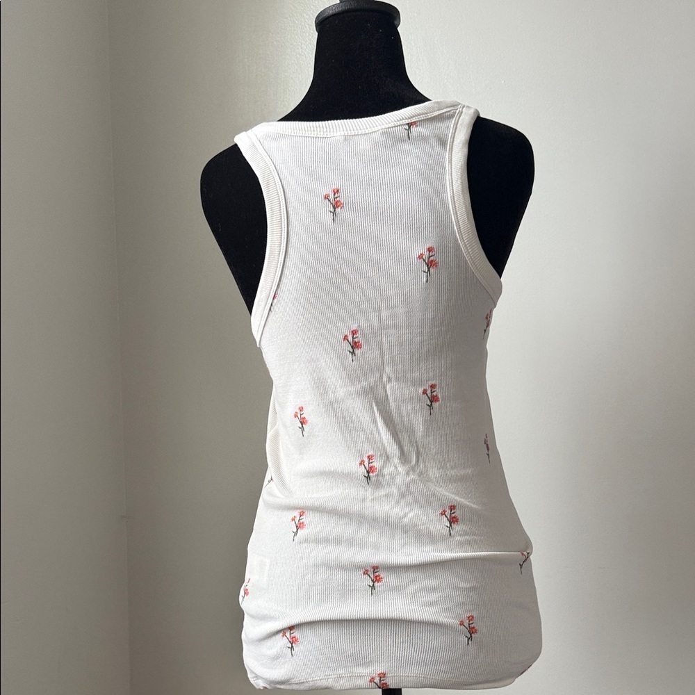 Lucky Brand White Tank Top with Red Floral Design - Picture 4 of 6